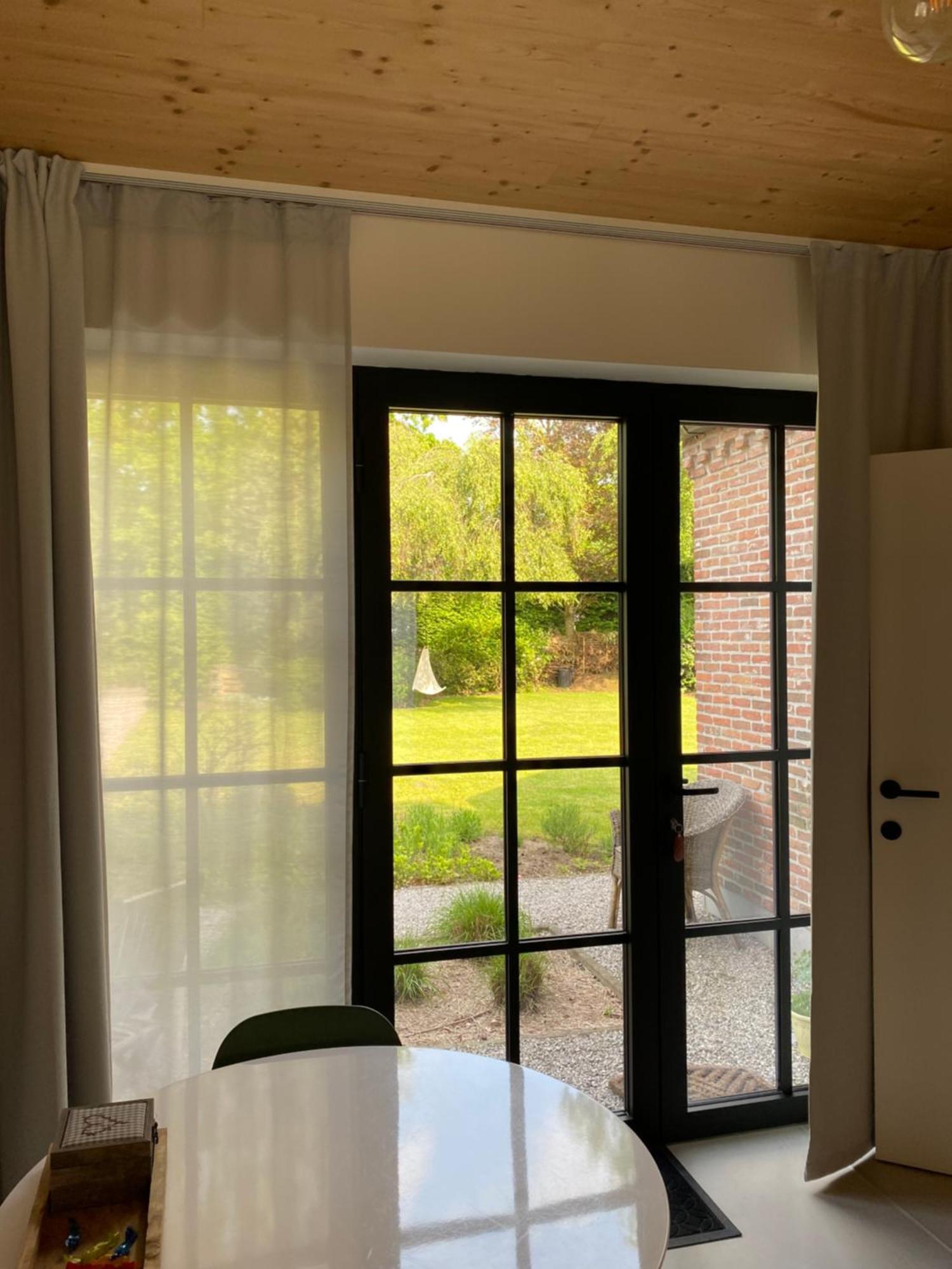 De Graslelie Apartment Schoten Bagian luar foto